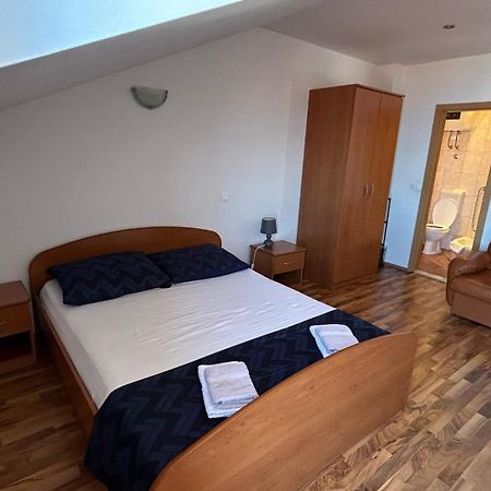 Apartman SENKA Podgora Bagian luar foto